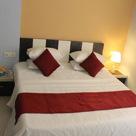 Rockfort Stay Inn Oragadam Exterior photo